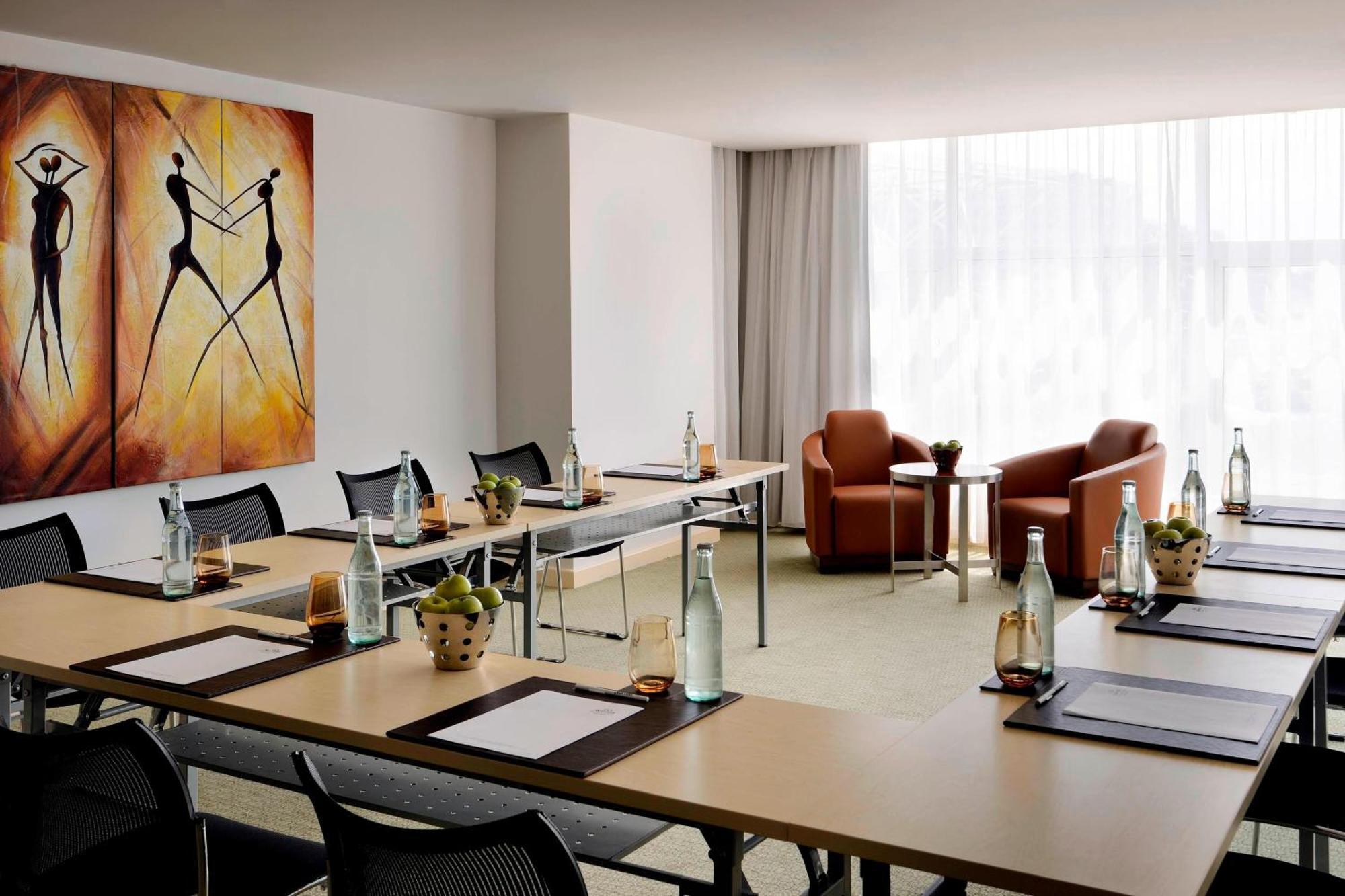 Marriott Executive Apartments Addis Ababa Exterior photo